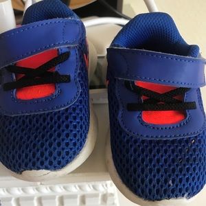 Nike Baby Boy Sneakers Sz 4c
